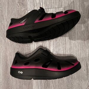 OOFOS Recovery Sandals Black Pink Trim EU 40 | Cushioned Comfort Shoes